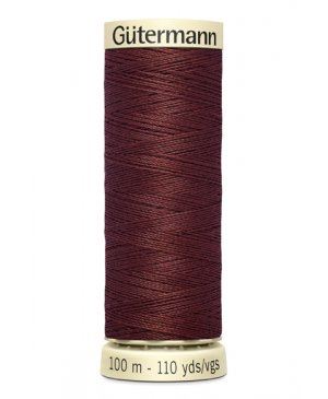 Univerzálna šijacia niť Gütermann v tmavo červenej farbe 174