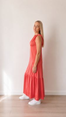 Set na šitie šiat so zaväzovaním z umelého hodvábu Silky v červenej farbe SET94 (3)