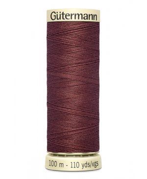 Univerzálna šijacia niť Gütermann vo vínovej farbe 262