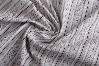 Americká bavlna na patchwork z kolekcie Boudoir od BasicGrey 30654-15 (2)