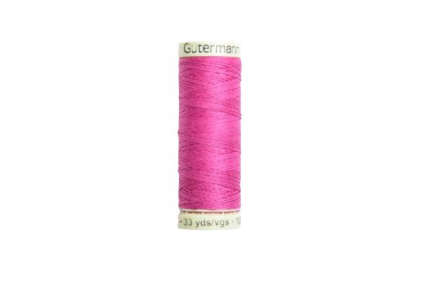 Extra silná šijacia niť Gütermann vo fuchsiovej farbe J-321