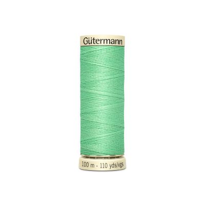 Univerzálna šijacia niť Gütermann v jasne zelenej farbe 205 Univerzálna šijacia niť Gütermann v jasne zelenej farbe 205