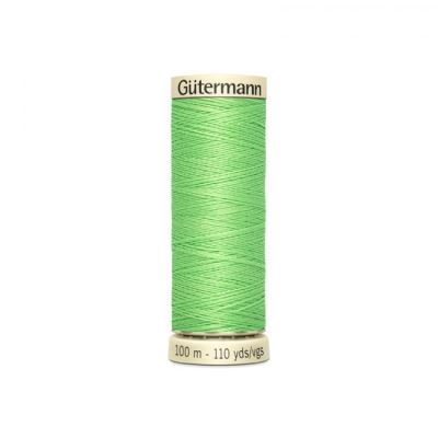 Univerzálna šijacia niť Gütermann v svetlo zelenej farbe 153 Univerzálna šijacia niť Gütermann v svetlo zelenej farbe 153