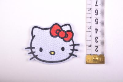 Nažehľovacia nášivka v tvare mačky Hello Kitty TH368 (1)
