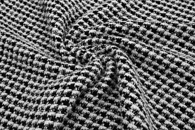 Chanel v bielej a čiernej farbe DS-TI005 (3)