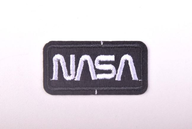 Nažehľovacia nášivka s nápisom NASA TH370