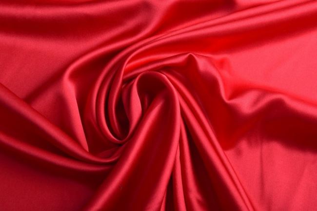 Pružný hodváb v červenej farbe 0880/425