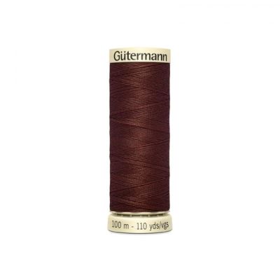 Univerzálna šijacia niť Gütermann v tmavo hnedej farbe 230
