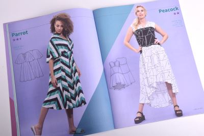 Časopis so strihmi Stitched by you 2021 15996/001 (9)